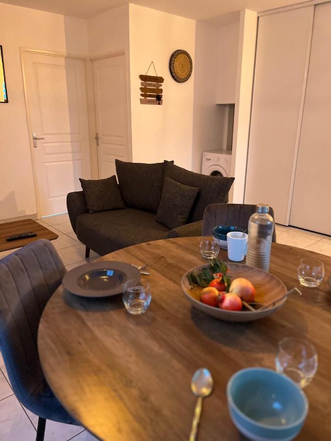 La Grenad'Ile Apartment Сен-Пиер Екстериор снимка